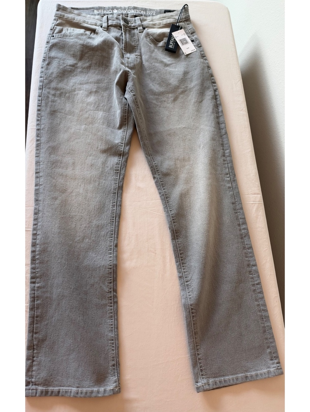 Buffalo David Bitton Women's Grey Straight Stretch Jeans W32 L30 - New with Tags